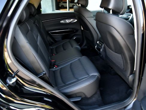 Used 2025 Genesis GV70 2.5T image 25