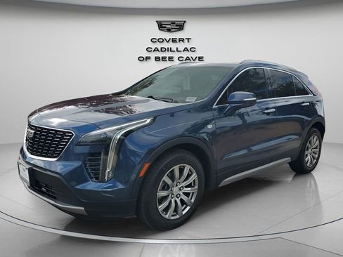 Used 2019 Cadillac XT4 Premium Luxury image 3