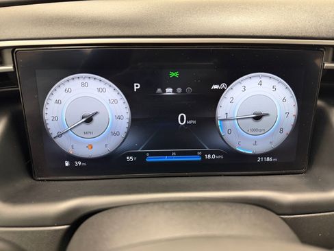 Used 2023 Hyundai Tucson SEL w/ Convenience Package image 16