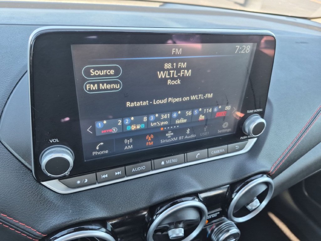 Used 2024 Nissan Sentra SR w/ SR Premium Package FWD image 19