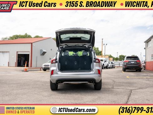 Used 2024 Ford Escape ST-Line AWD/4WD image 5