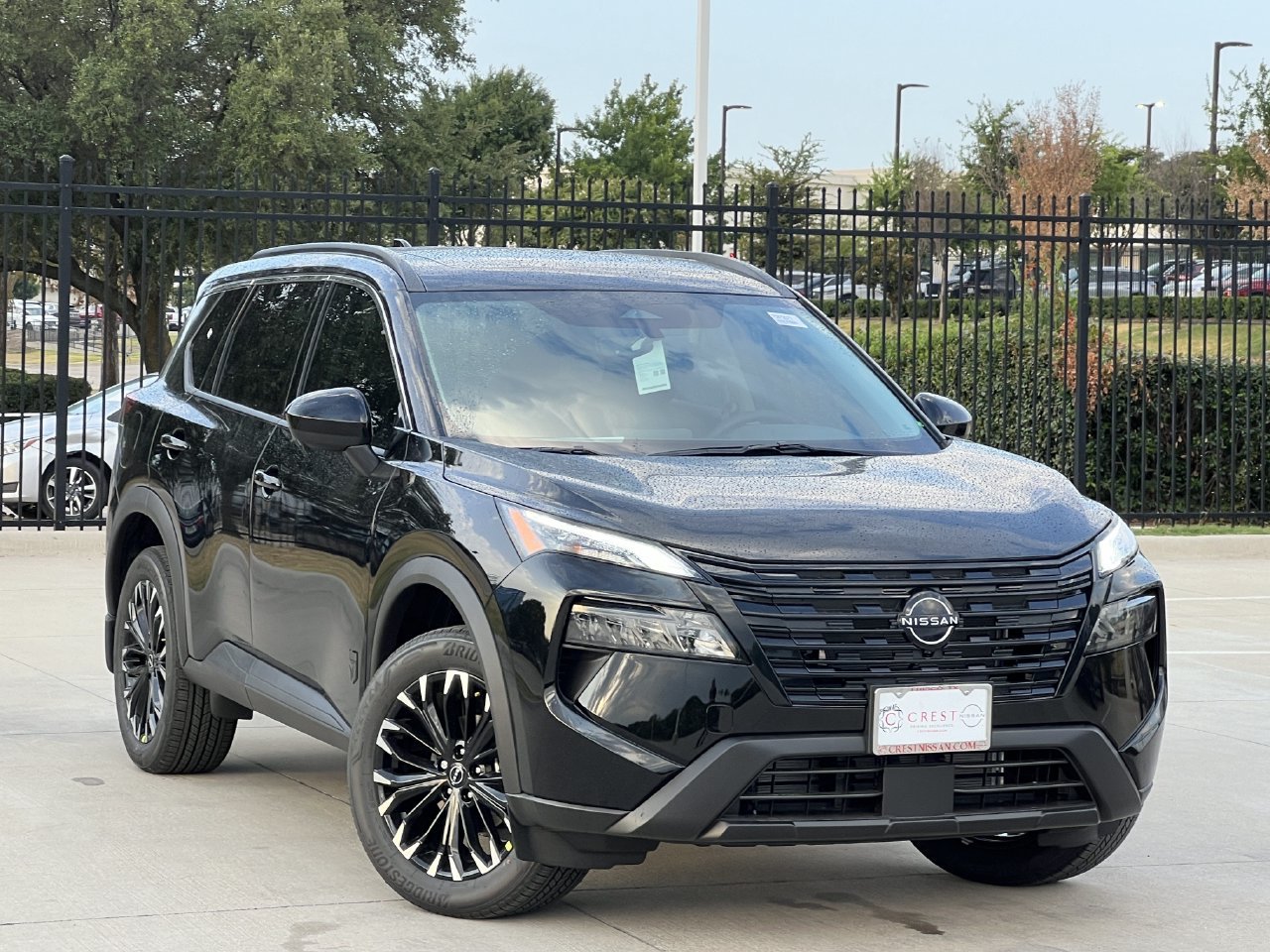 New 2026 Nissan Rogue Dark Armor FWD image 2