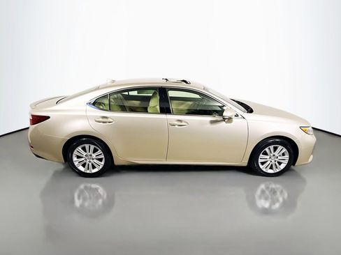 Used 2015 Lexus ES 350 w/ Premium Package image 8