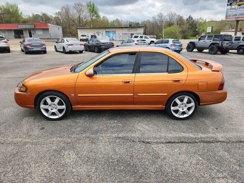 Used 2006 Nissan Sentra SE-R Spec V FWD image 5