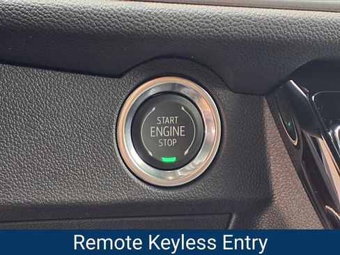 New 2026 Chevrolet Traverse LT w/ Driver Confidence Package image 8