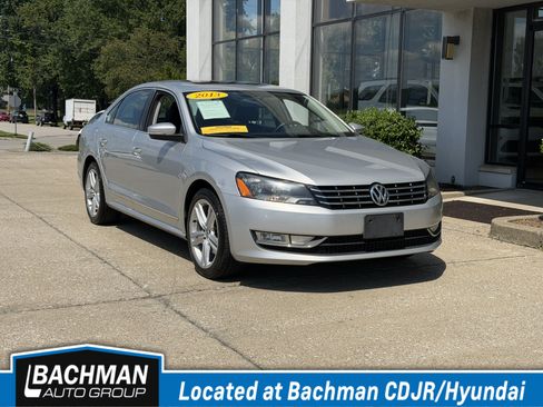 Used 2013 Volkswagen Passat TDI SEL Premium FWD image 1