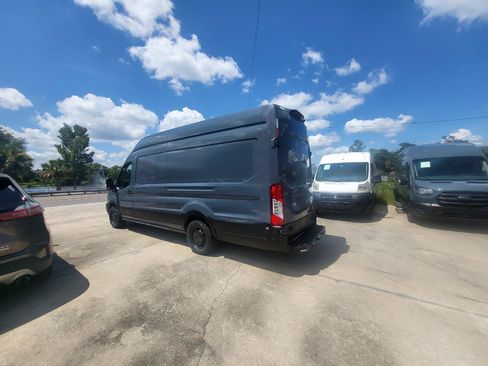 Used 2020 Ford Transit 250 148 High Roof Extended RWD image 33
