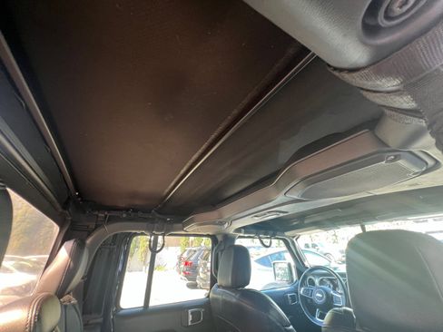 Used 2020 Jeep Gladiator Sport w/ Quick Order Package 24S image 24