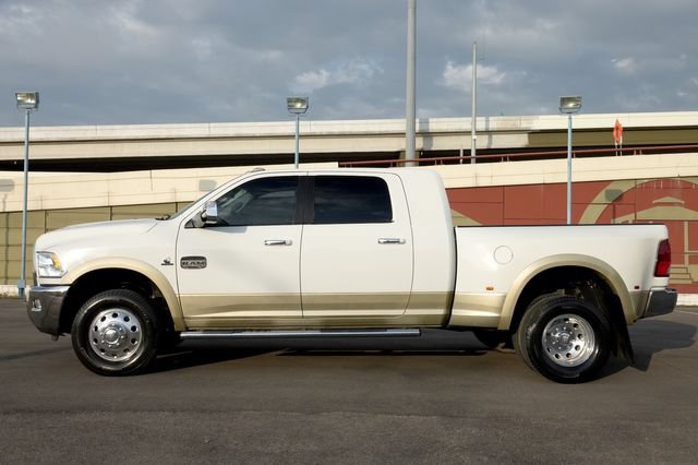 Used 2012 RAM 3500 Laramie Longhorn w/ Max Tow Pkg AWD/4WD image 10