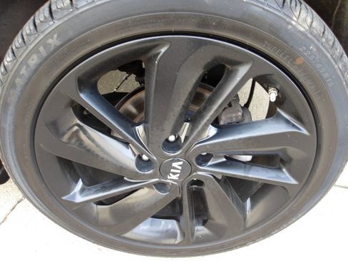 Used 2018 Kia Niro EX w/ EX Touring Graphite Edition FWD image 31