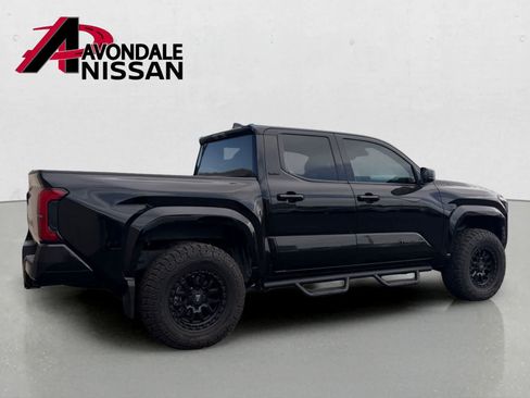 Used 2025 Toyota Tacoma SR5 AWD/4WD image 3