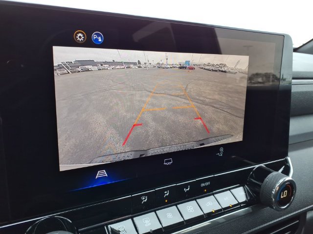 New 2026 Chevrolet Colorado Trail Boss AWD/4WD image 16
