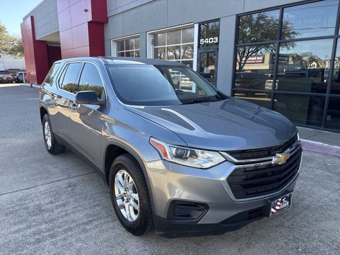 Used 2021 Chevrolet Traverse LS w/ LPO, Floor Liner Package image 22