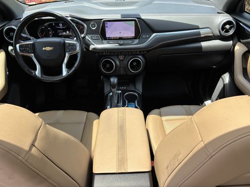 Used 2020 Chevrolet Blazer Premier w/ Driver Confidence II Package FWD image 19
