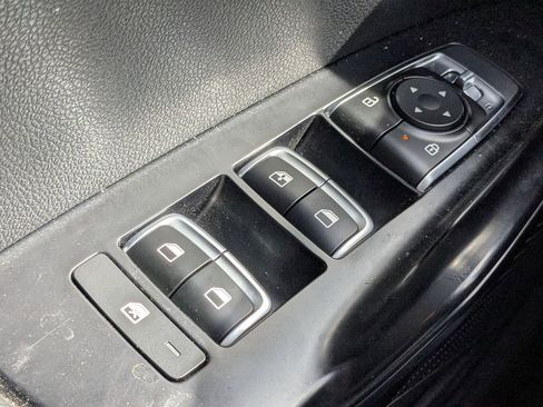 Used 2021 Kia K5 LXS image 24