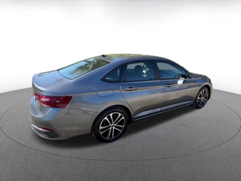 Used 2025 Volkswagen Jetta Sport image 15