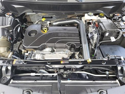 Used 2024 Chevrolet Equinox LS w/ LS Convenience Package image 22