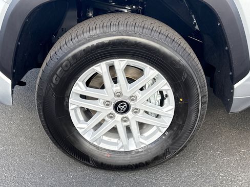 New 2026 Toyota Tundra SR5 image 5