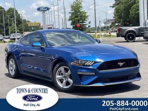 Used 2018 Ford Mustang Coupe RWD image 1