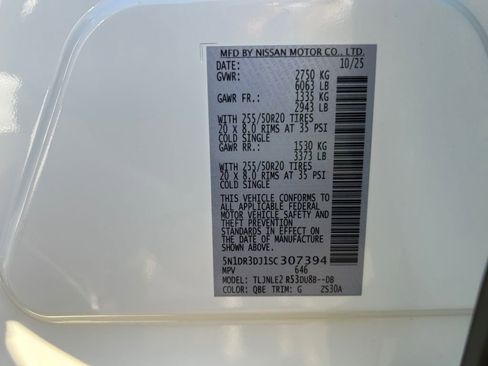 Used 2025 Nissan Pathfinder Platinum w/ Cargo Package image 34