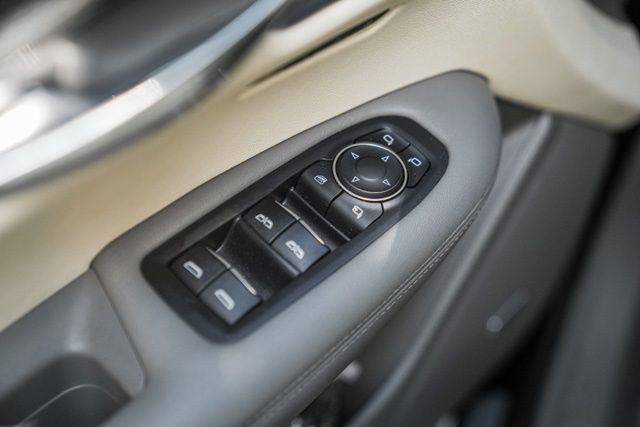 Used 2020 Cadillac XT6 Premium Luxury AWD/4WD image 50