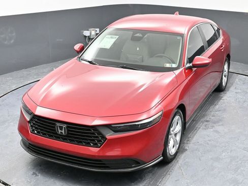 Used 2024 Honda Accord LX image 38