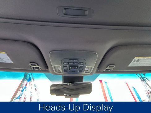 Used 2021 Toyota Avalon Touring image 32