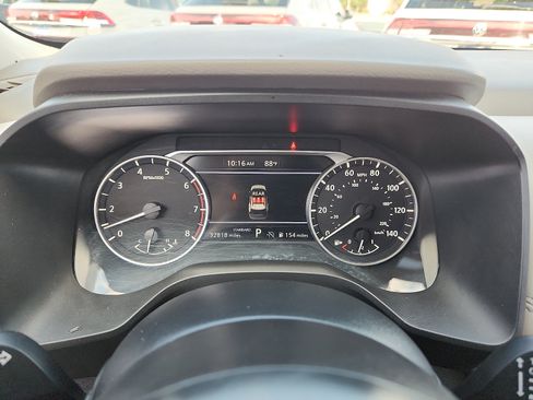 Used 2024 Nissan Rogue SV FWD image 17