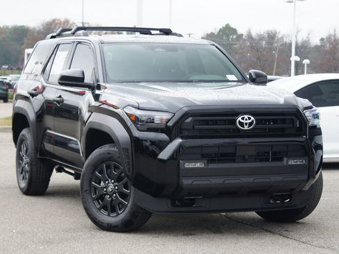 New 2025 Toyota 4Runner SR5 image 5