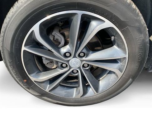 Certified 2023 Buick Encore GX Select w/ Safety Package II AWD/4WD image 12