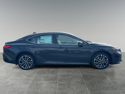 New 2026 Toyota Camry XLE AWD/4WD image 7