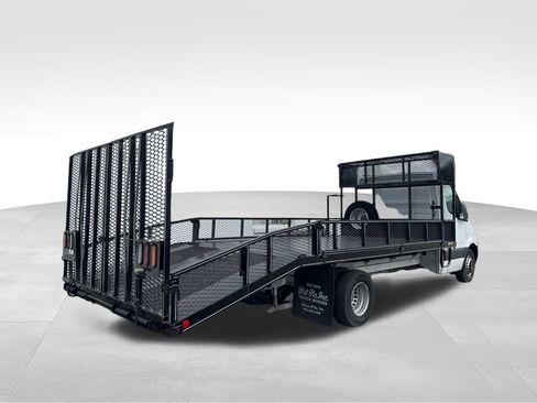 Used 2023 Mercedes-Benz Sprinter 4500 image 10