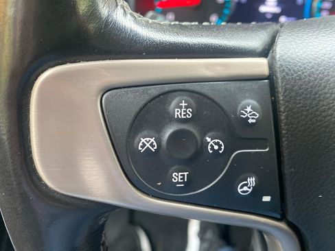 Used 2020 GMC Yukon Denali w/ Denali Premium Package image 14