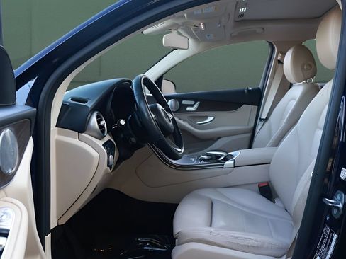 Used 2019 Mercedes-Benz GLC 300 4MATIC Coupe w/ Multimedia Package image 24