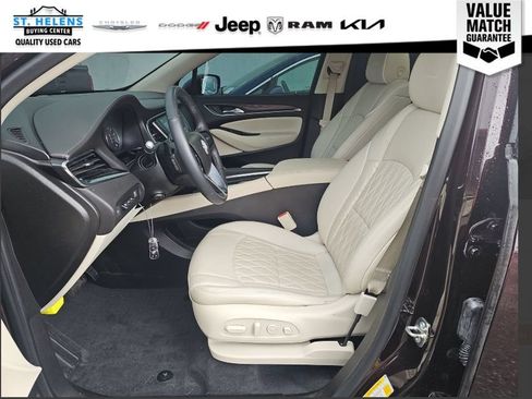 Used 2023 Buick Enclave Avenir w/ Avenir Technology Package AWD/4WD image 5