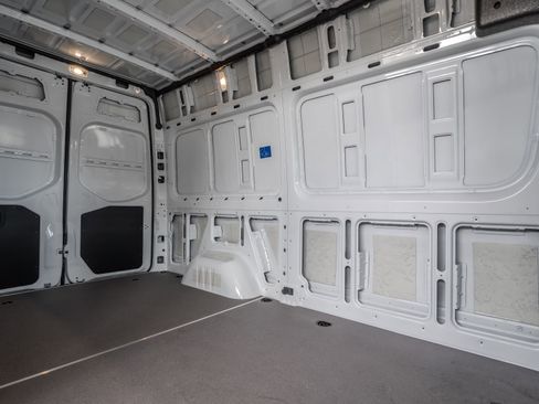 New 2025 Mercedes-Benz Sprinter 2500 image 29