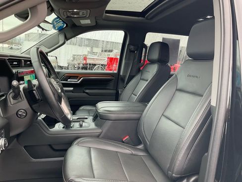 Used 2023 GMC Sierra 1500 Denali w/ Denali Reserve Package image 16