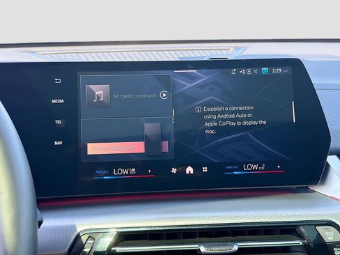 Certified 2025 BMW X2 xDrive28i image 30