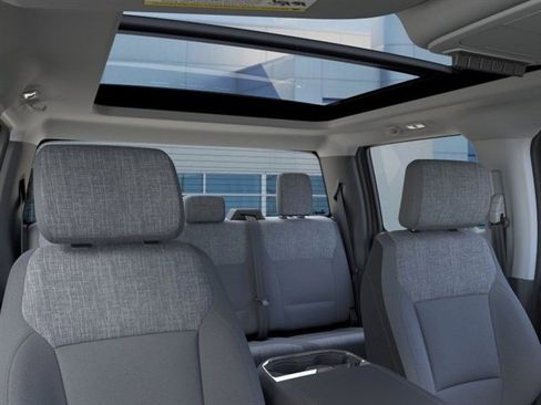 New 2026 Ford F250 XLT w/ XLT Premium Package image 22