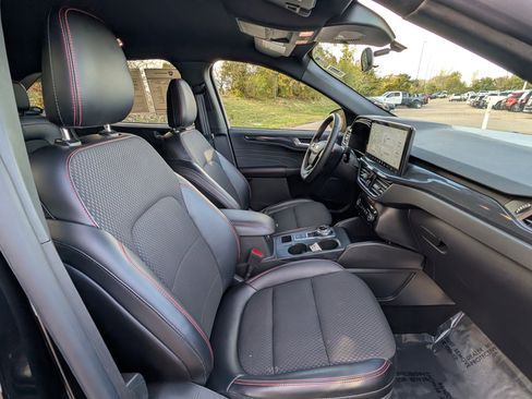 Used 2024 Ford Escape ST-Line w/ Tech Pack #1 image 12