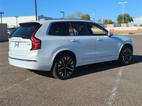 New 2026 Volvo XC90 B6 Ultra w/ Protection Package image 7