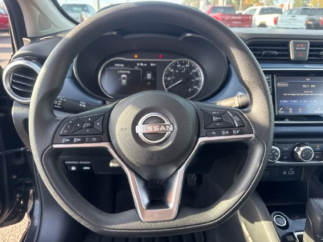 Used 2025 Nissan Versa SV FWD image 19