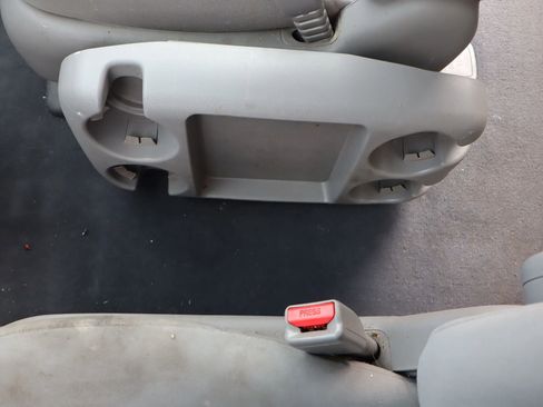 Used 2009 Kia Sedona LX w/ PWR Pkg image 21