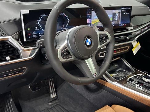 New 2027 BMW X7 xDrive40i w/ Executive Package AWD/4WD image 13