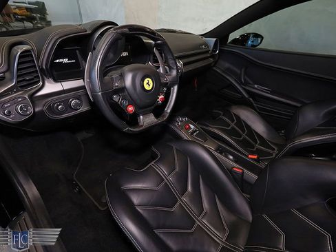 Used 2011 Ferrari 458 Italia Coupe image 20