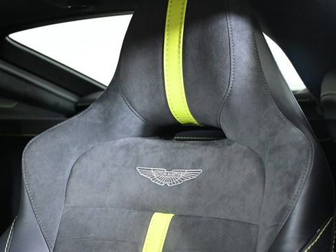 Used 2023 Aston Martin V8 Vantage image 5