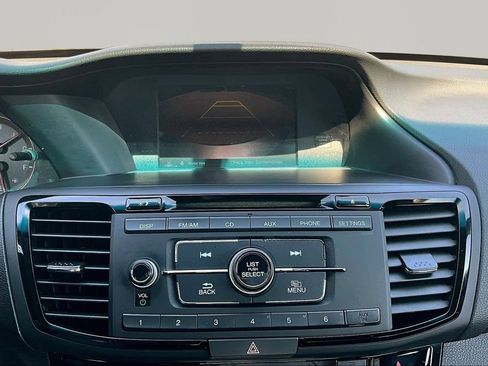 Used 2016 Honda Accord Sport image 12