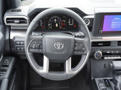 New 2026 Toyota 4Runner SR5 image 15