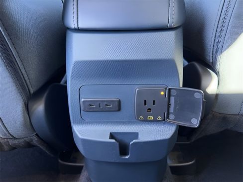 New 2026 Ford Maverick XLT w/ XLT Luxury Package image 34