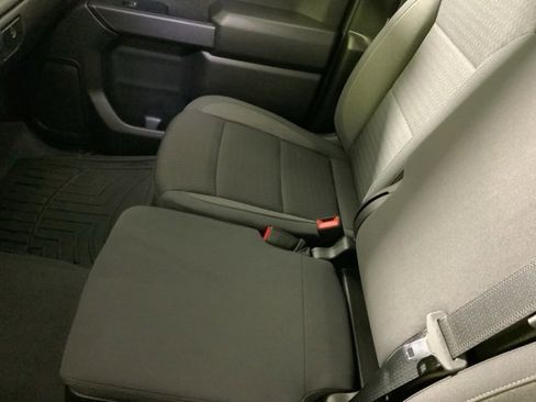 Used 2024 Chevrolet Silverado 2500 Custom w/ Custom Value Package image 23